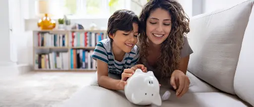 link to blog post 7 Tips to Model Healthy Money Management