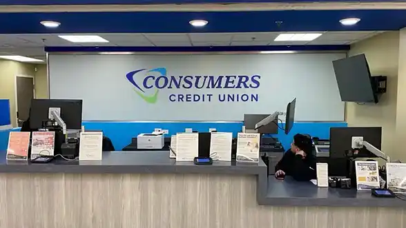 Carpentersville Village Fresh Market